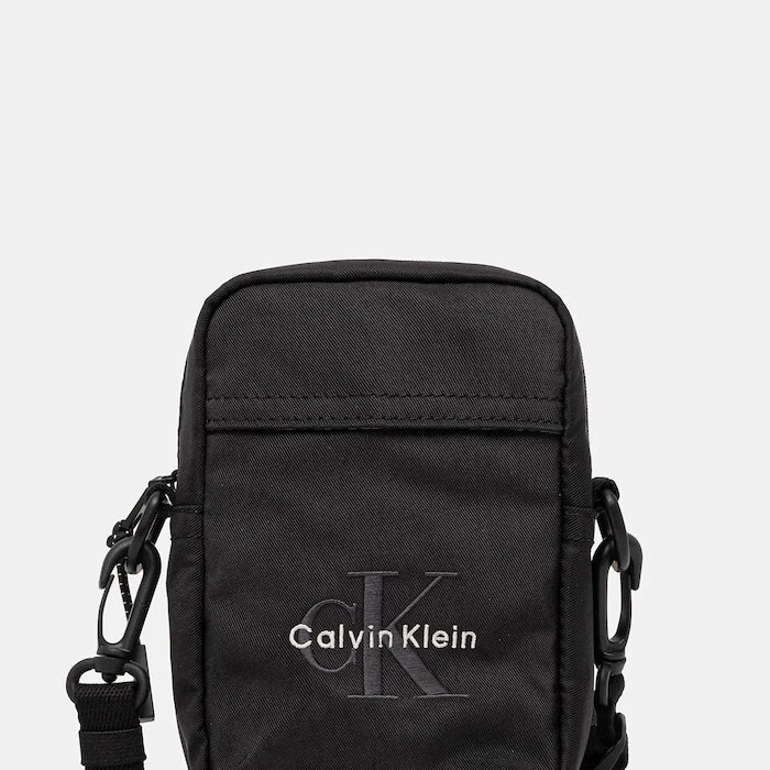 Чанта през рамо Calvin Klein