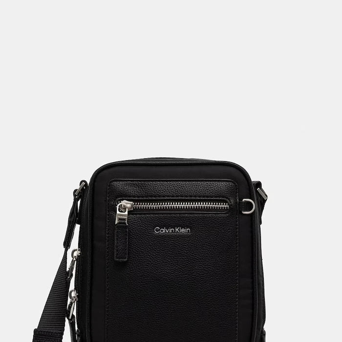 Calvin Klein Erkek Çapraz Çanta