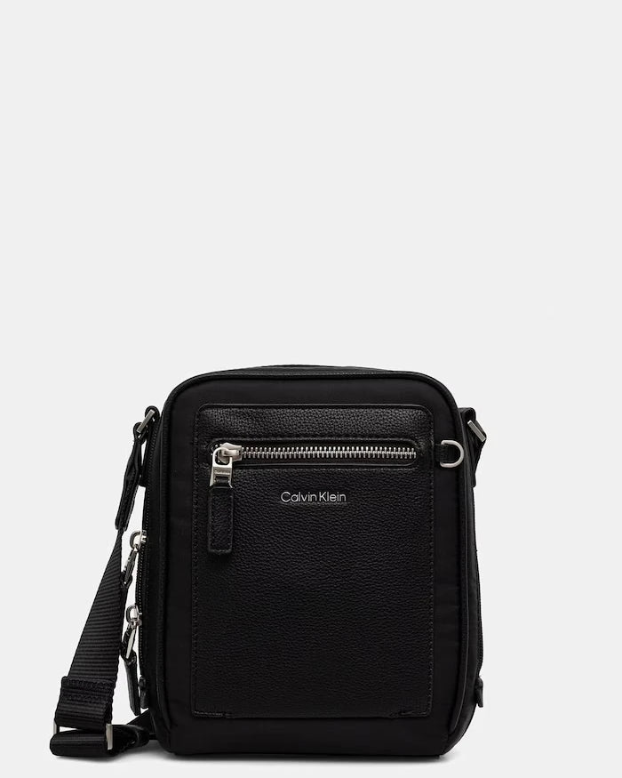 Calvin Klein Erkek Çapraz Çanta