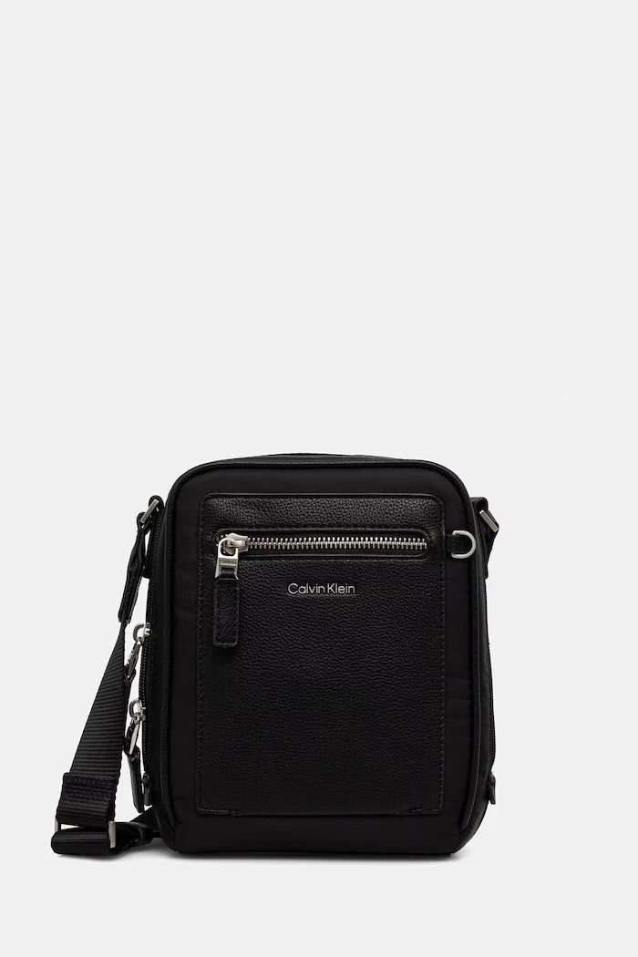 Calvin Klein Erkek Çapraz Çanta