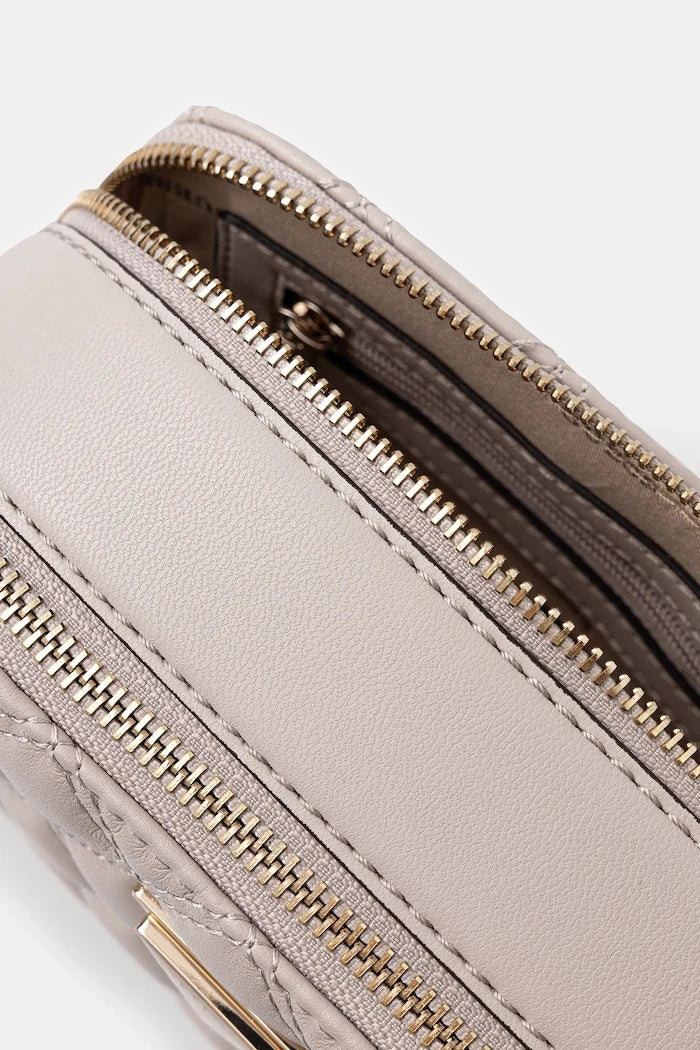 Guess kadın suni deri crossbody çanta GIULLY