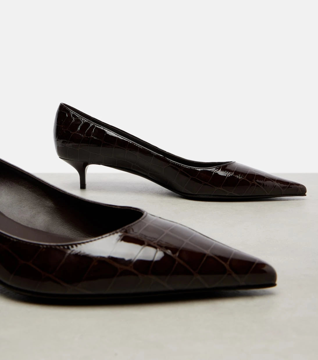 Jimmy Choo - حذاء أميليا 35 بكعب عالٍ من الجلد بنقشة التمساح
