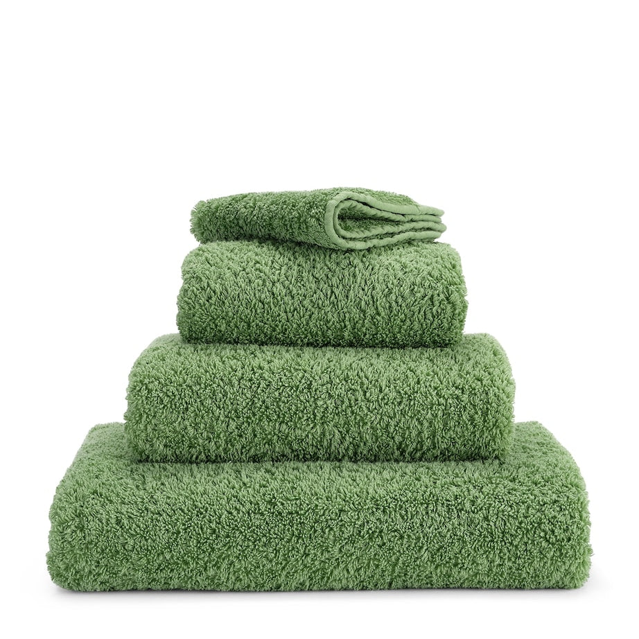 Abyss & Habidecor Super Pile Bath Towel (70cm x 140cm)