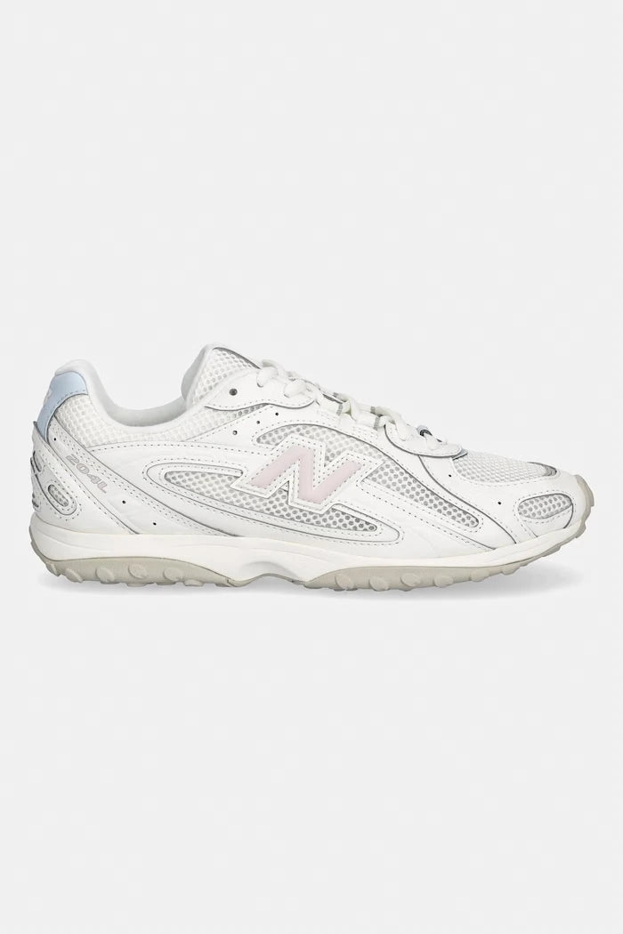 New Balance 204 маратонки дамски