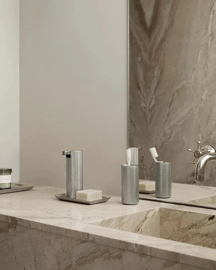 Blomus metal çanak