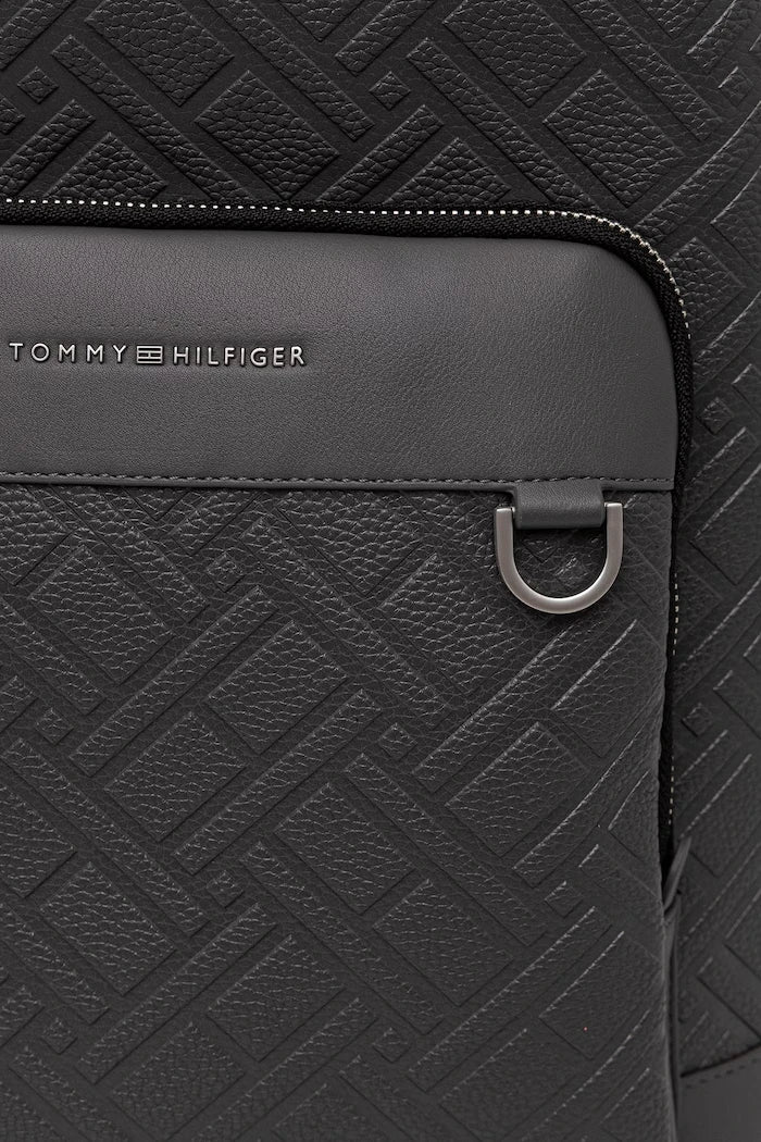Tommy Hilfiger erkek suni deri sırt çantası
