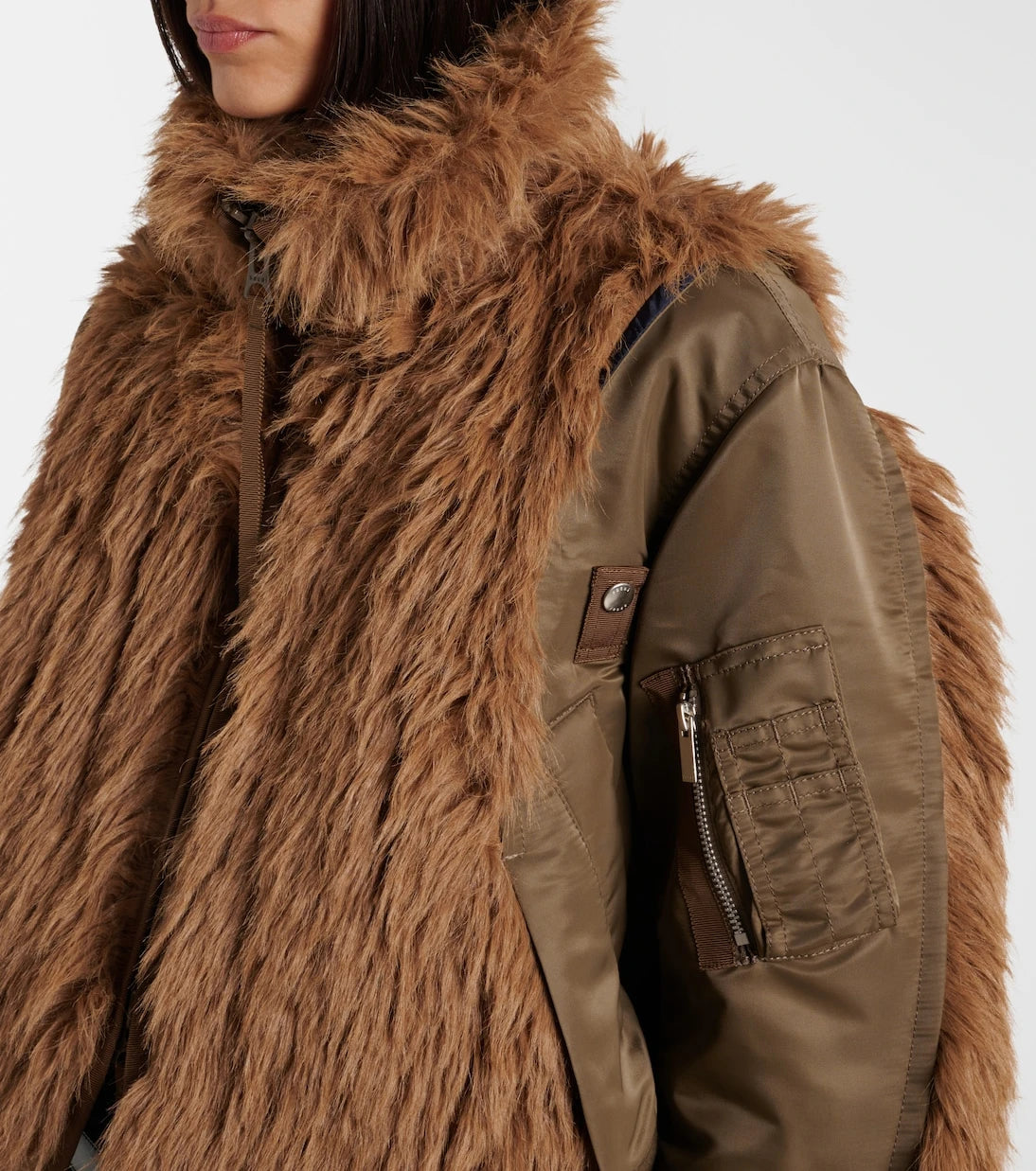 Sacai - جاكيت فني وفرو صناعي