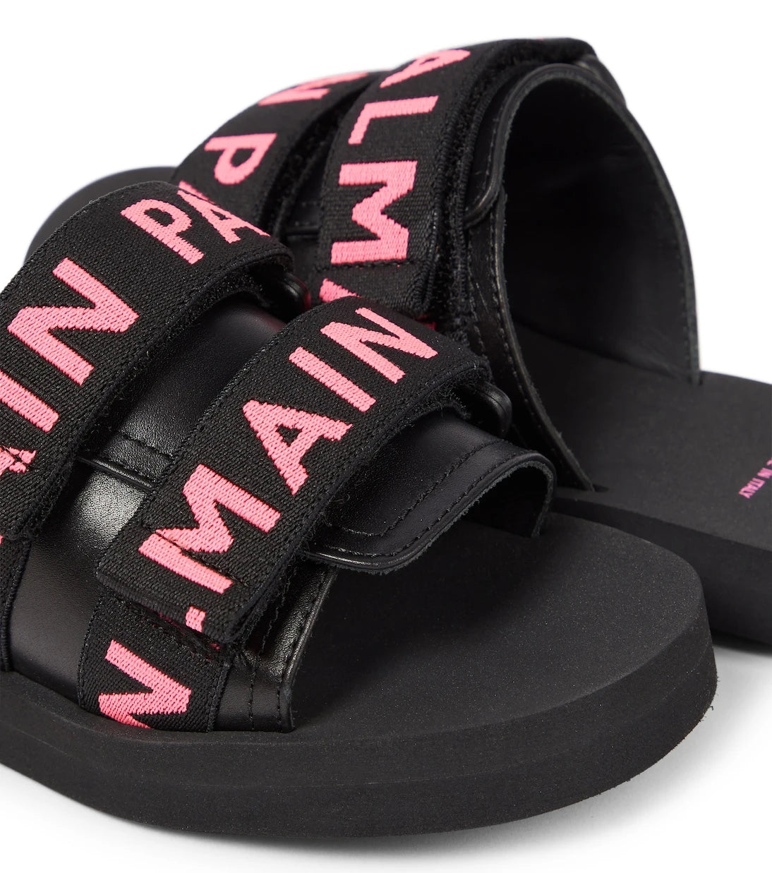 Balmain Kids - شرائح الشعار