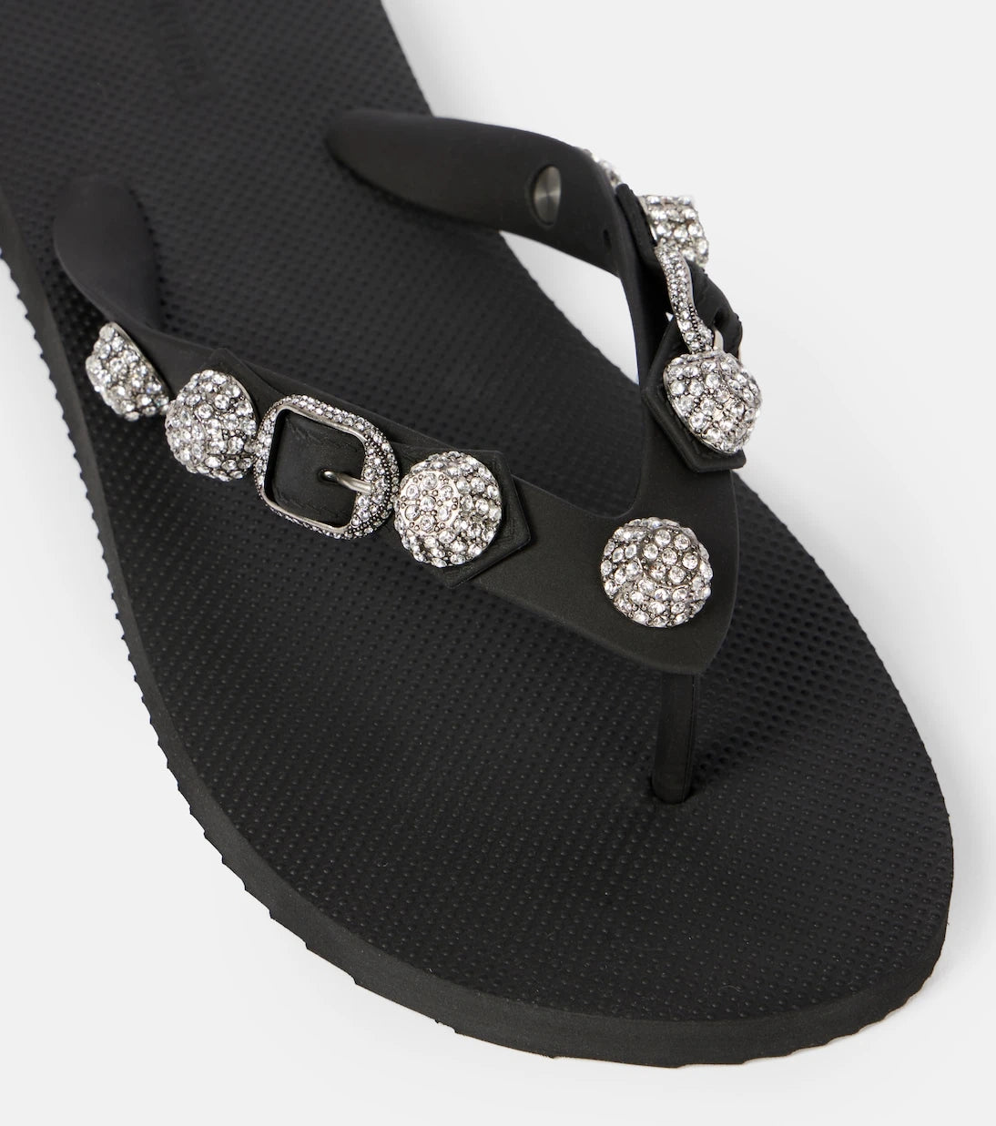 Balenciaga - صندل كاغول ثونغ مزين بالكريستال