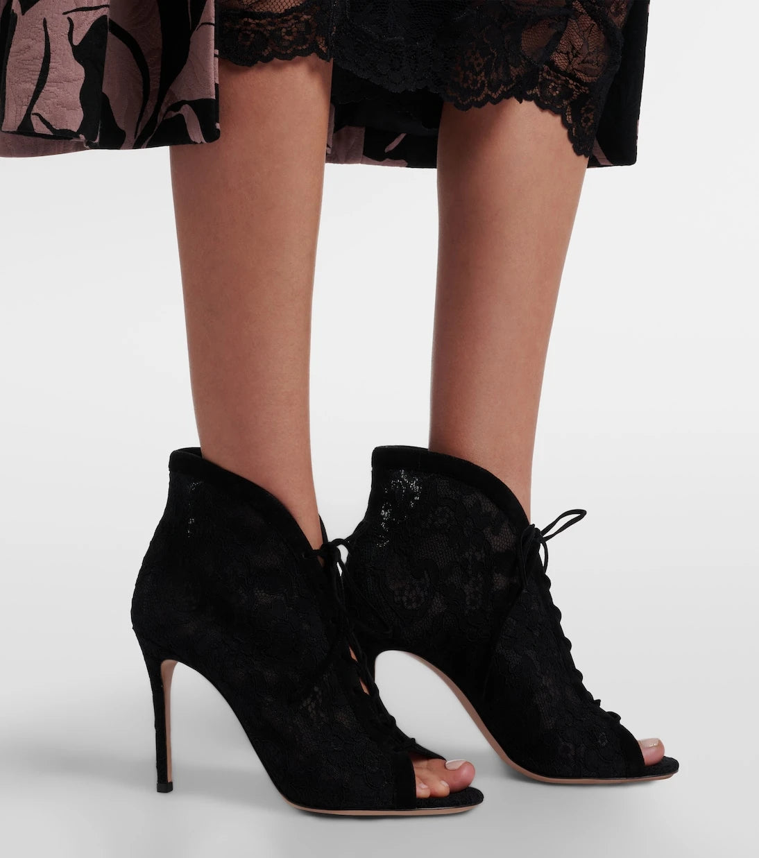 Gianvito Rossi - Suede-trimmed lace pumps