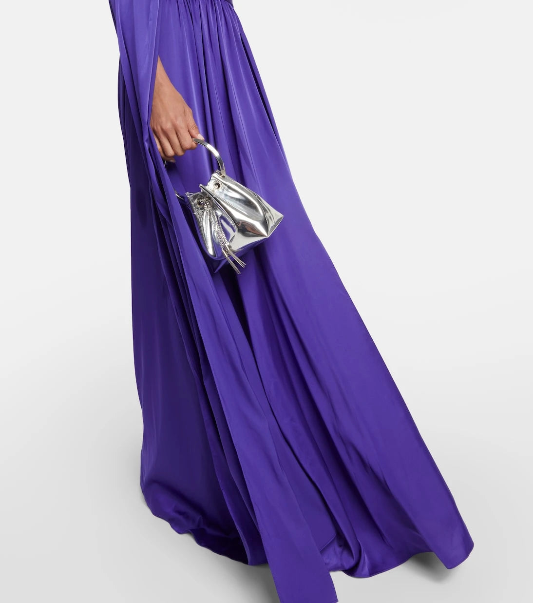 Safiyaa - Bridal chiffon cape gown