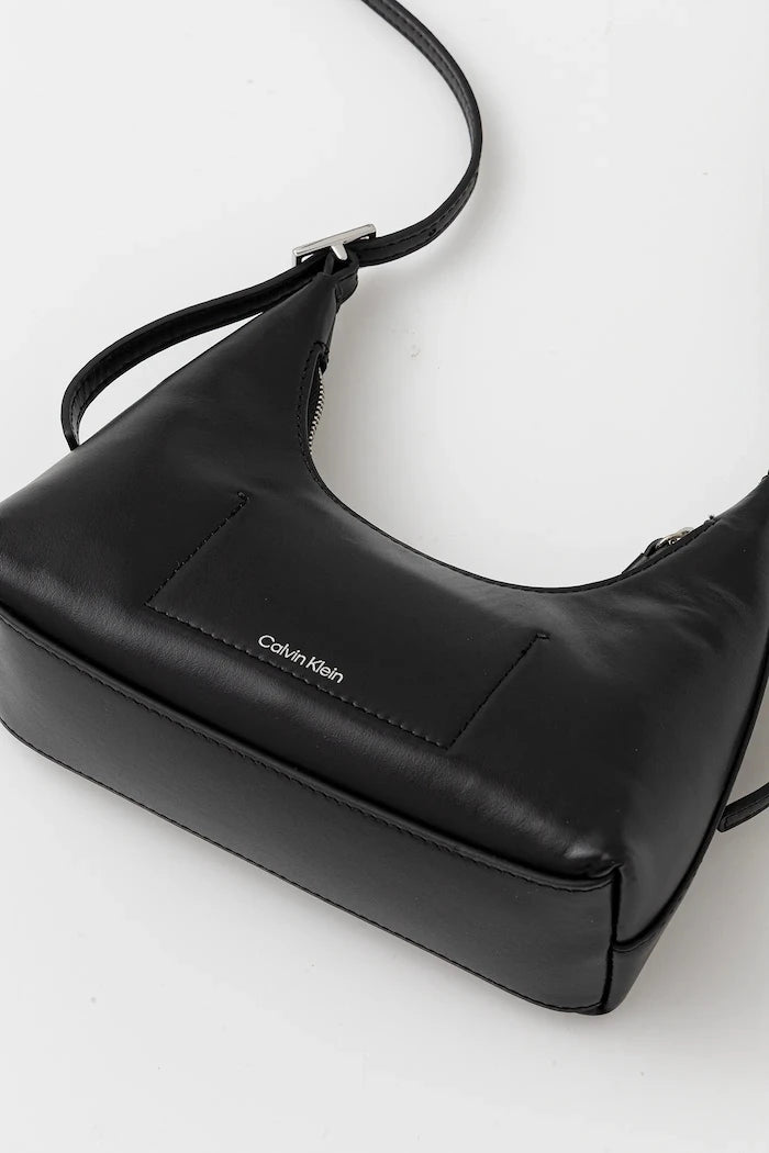 Calvin Klein Deri Çanta