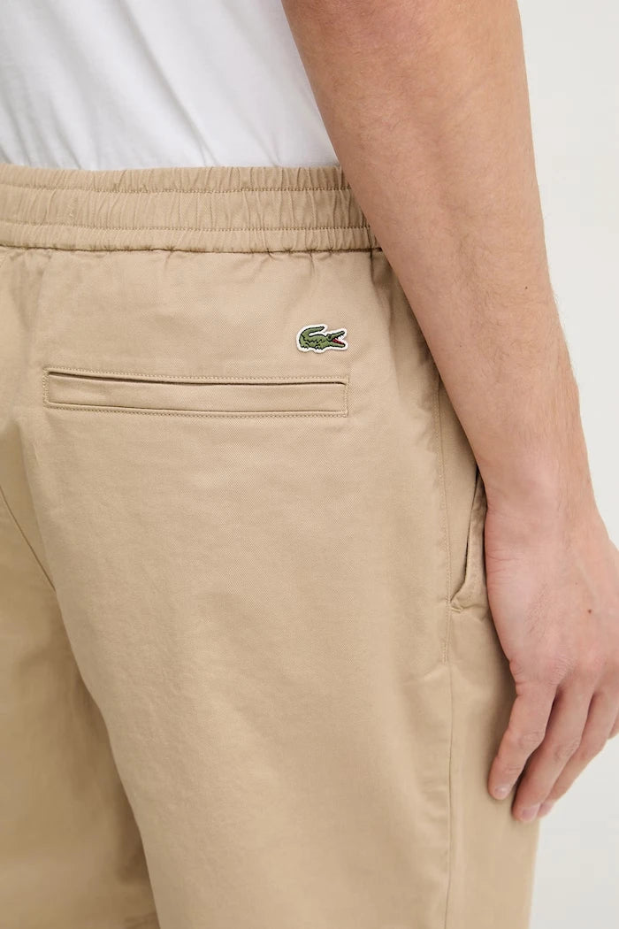 Lacoste erkek pamuklu elastanlı kısa şort