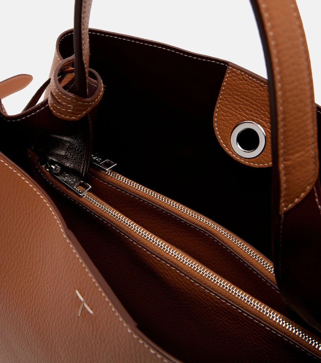 Tod's - Apa Medium leather tote bag