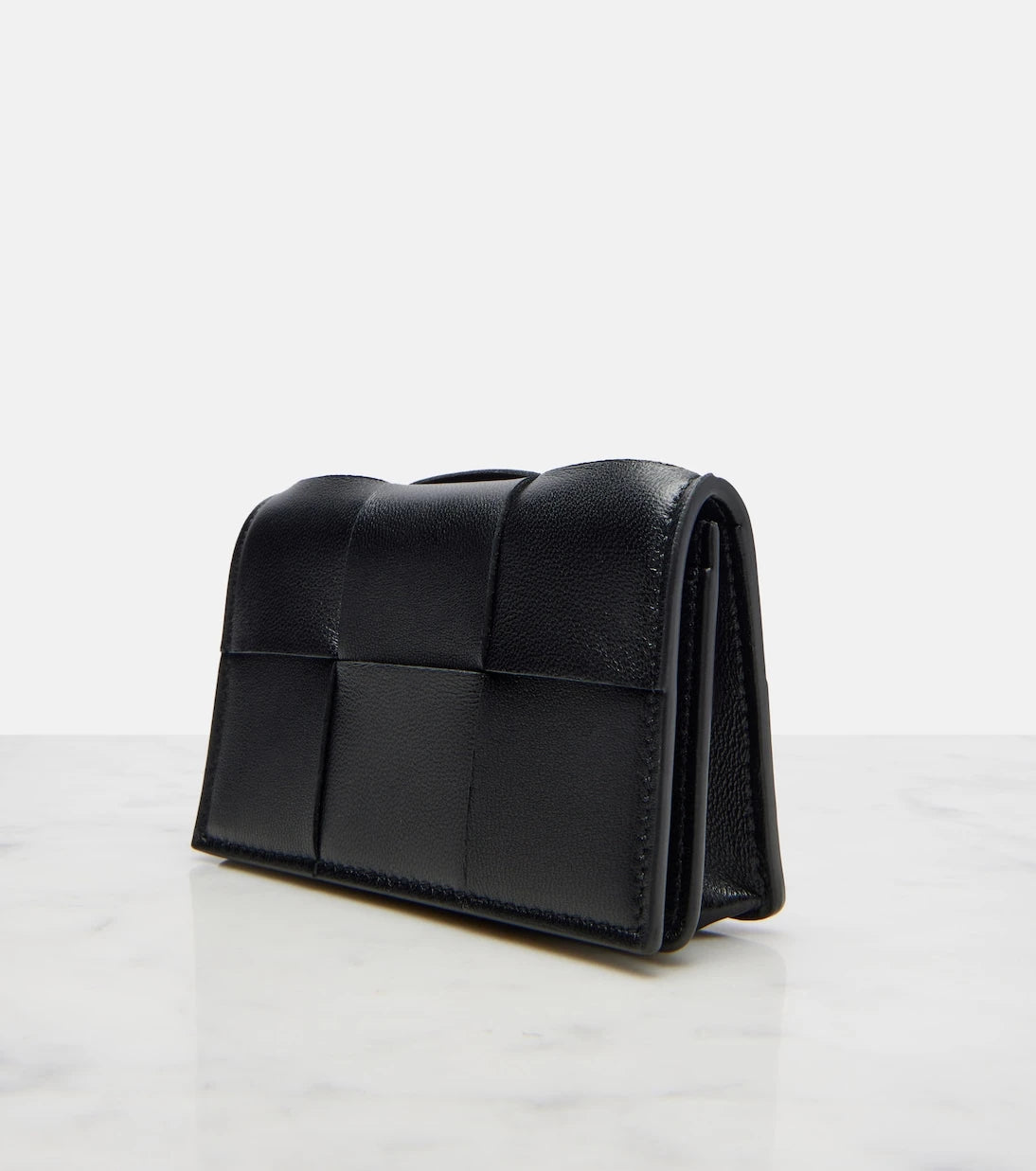 Bottega Veneta - Cassette Intrecciato leather card case