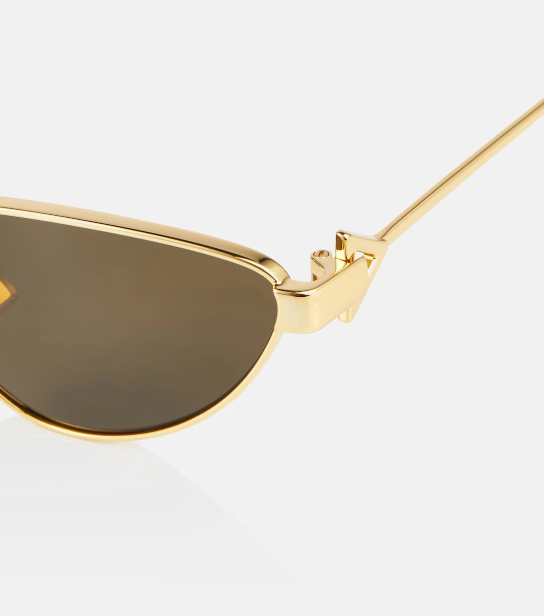 Bottega Veneta - Turn cat-eye sunglasses