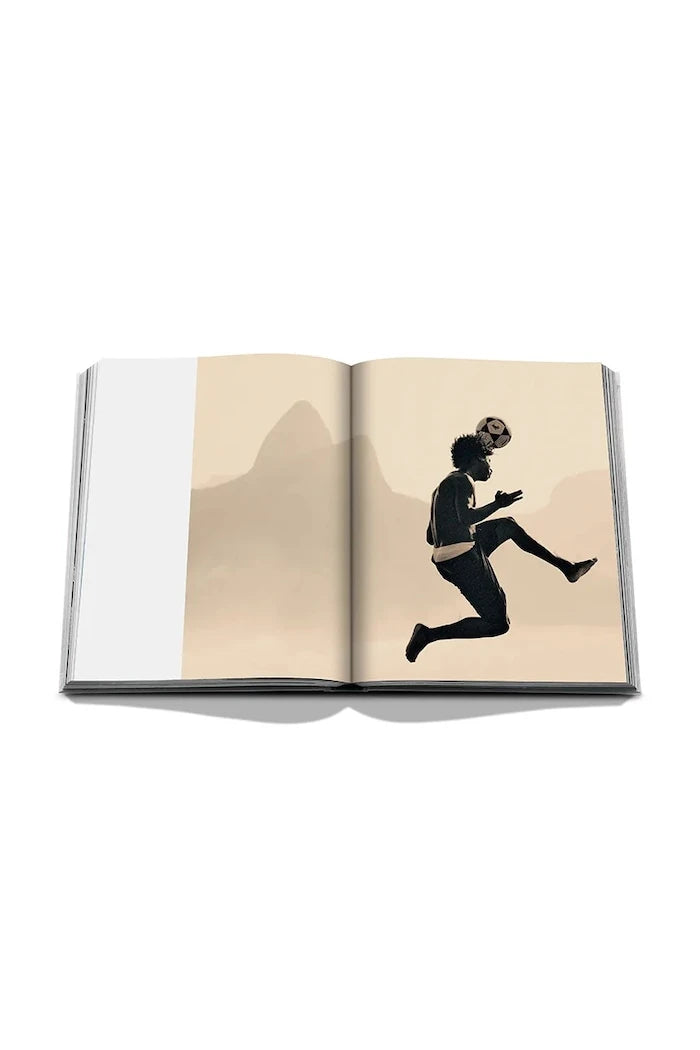 Assouline Football Roots: The Spirit of the Game, Sam Robles