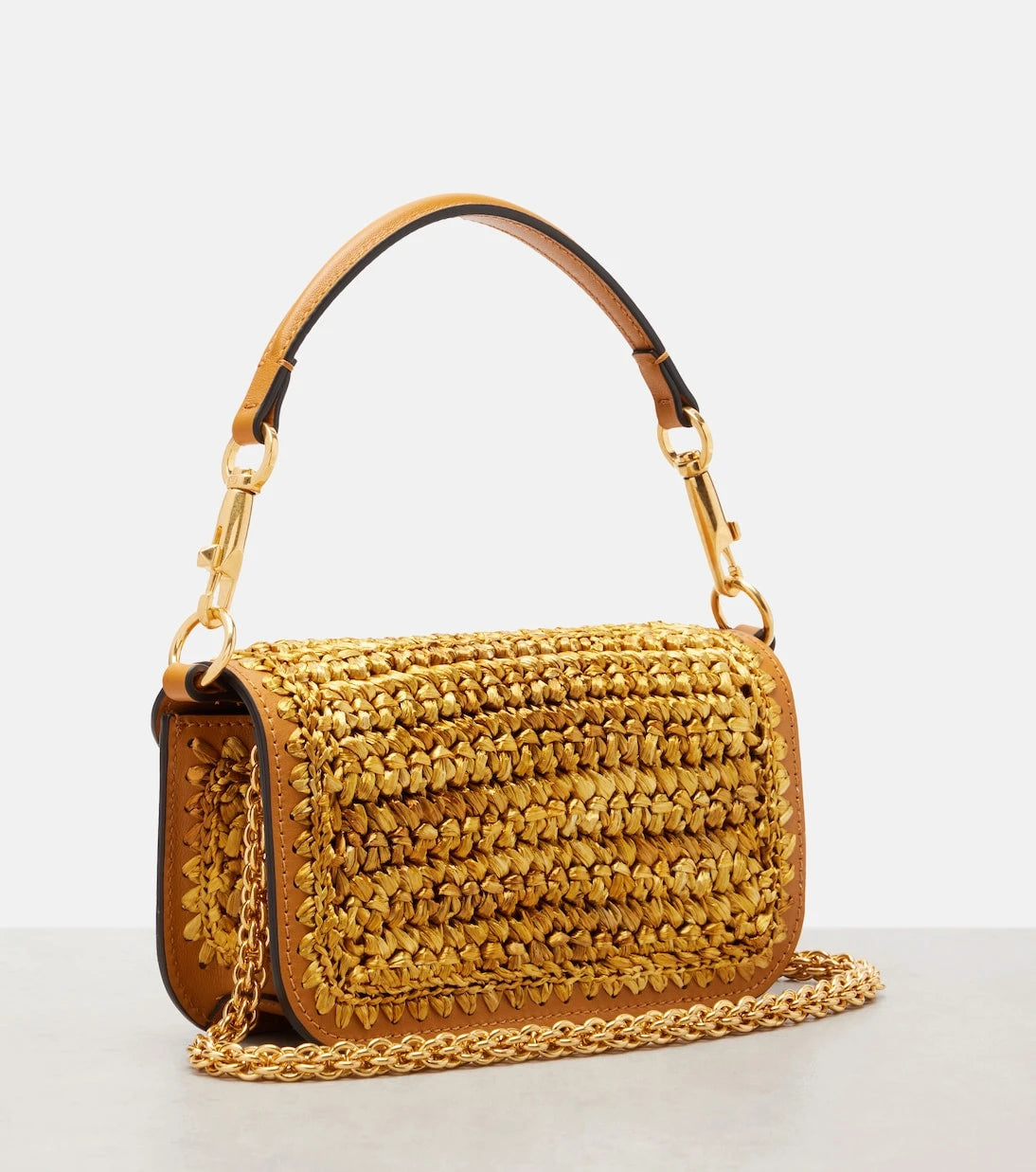 Valentino Garavani - Locò Small crochet shoulder bag