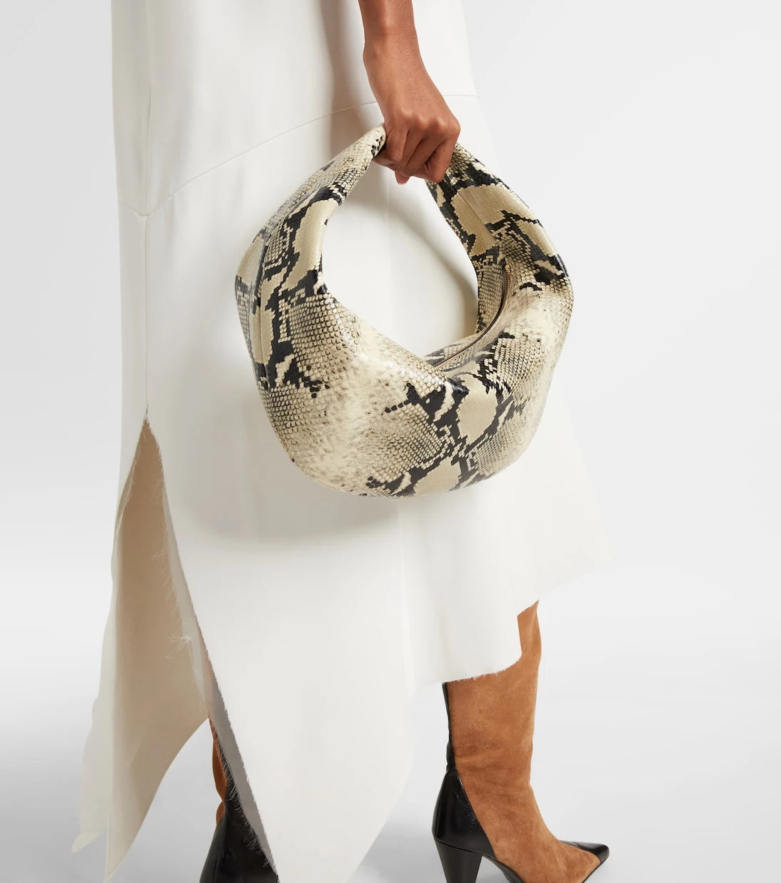 Khaite - Olivia Medium leather shoulder bag