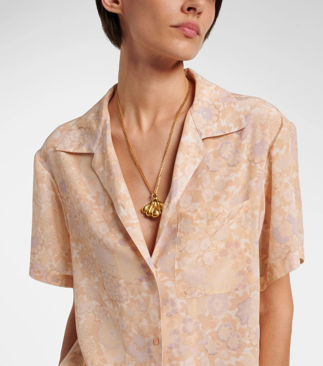 Chloé - Shell pendant necklace