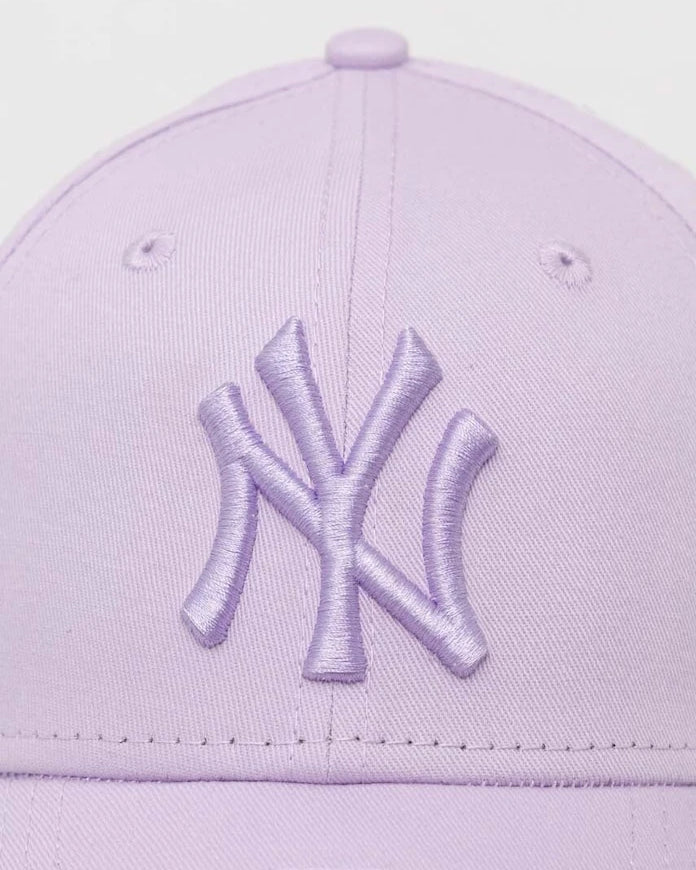 New Era LEAGUE ESSENTIAL 9FORTY® Pamuklu Vizörlü Şapka