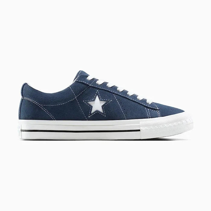 Велурени кецове Converse One Star 95