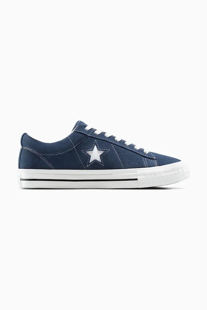 Велурени кецове Converse One Star 95