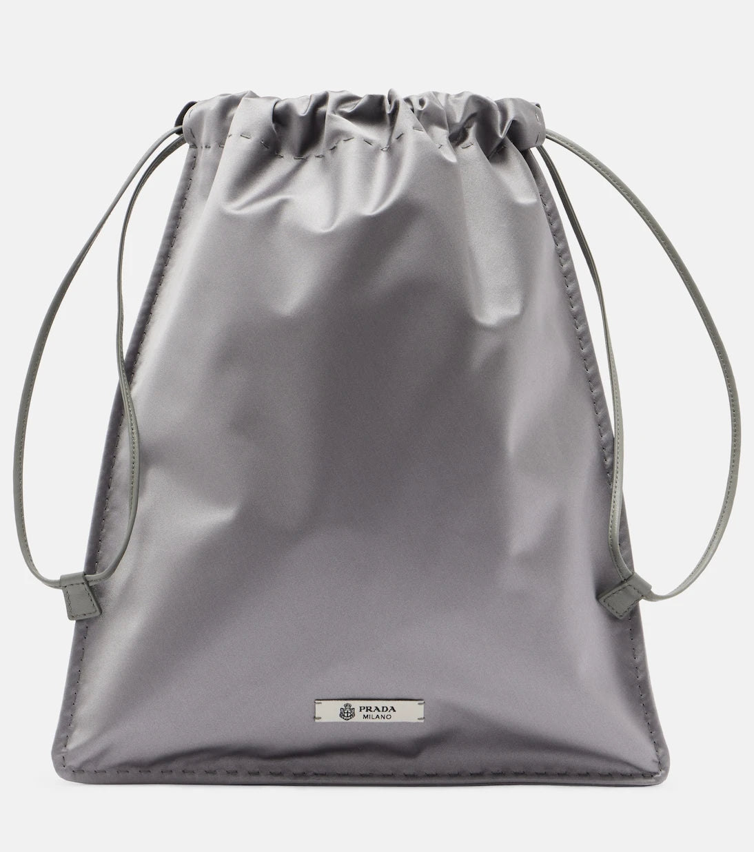 Prada - حقيبة برادا ويش ساتان صغيرة