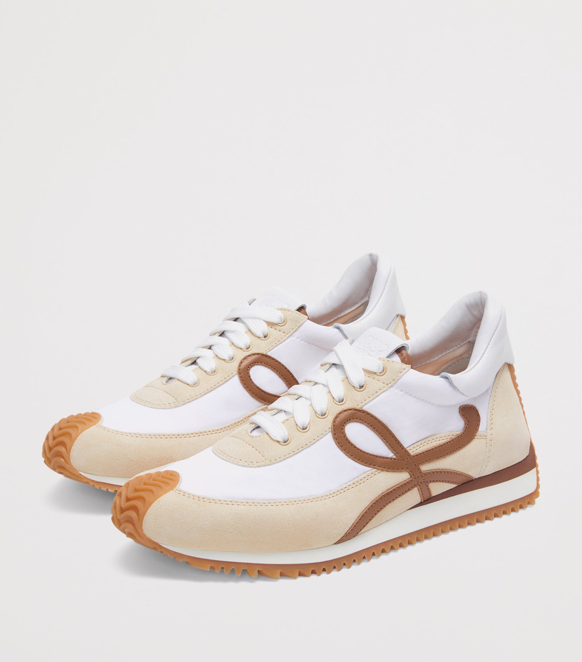Brown Flow Runner 2.0 Sneakers