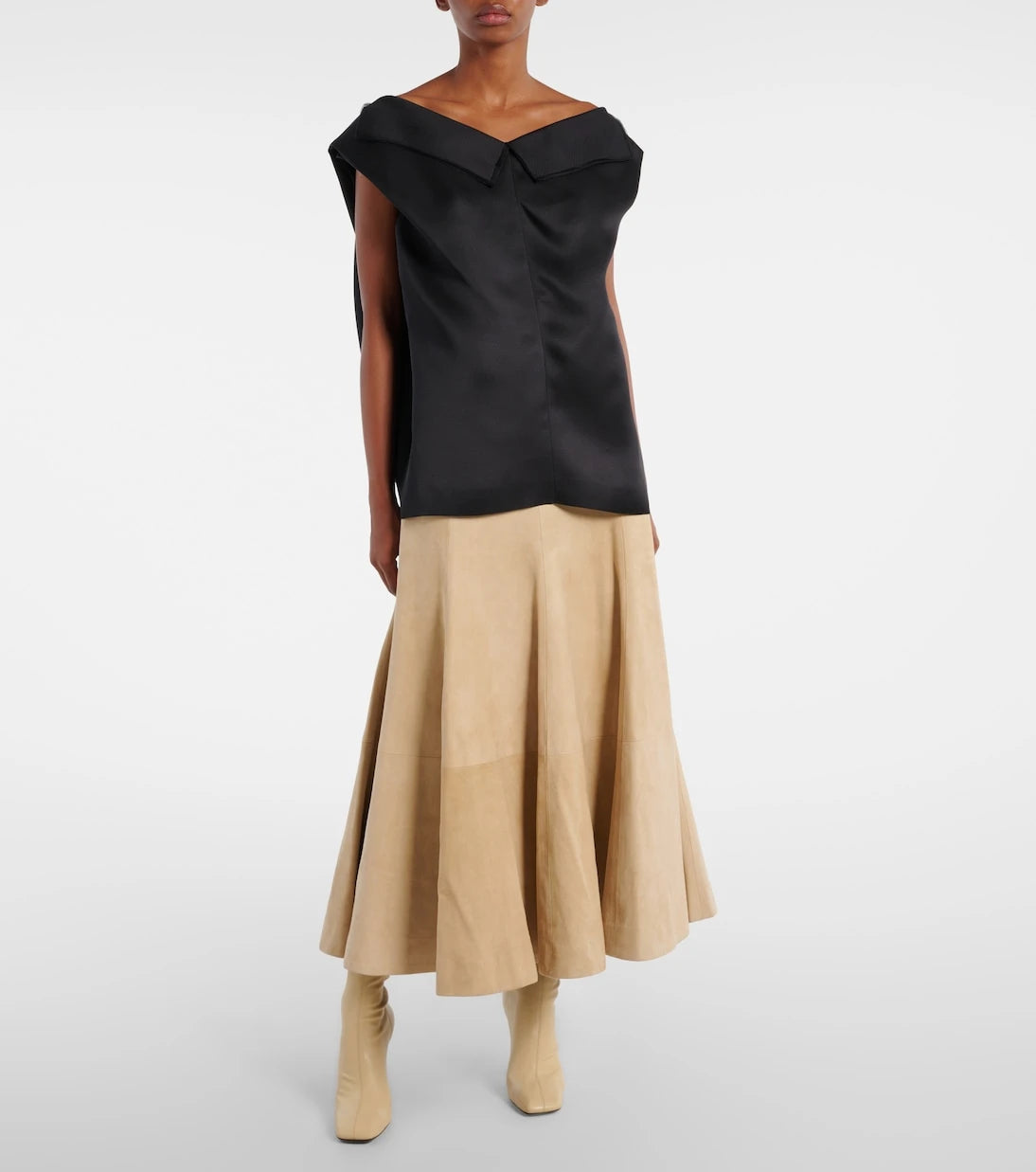 Khaite - Lenno suede midi skirt