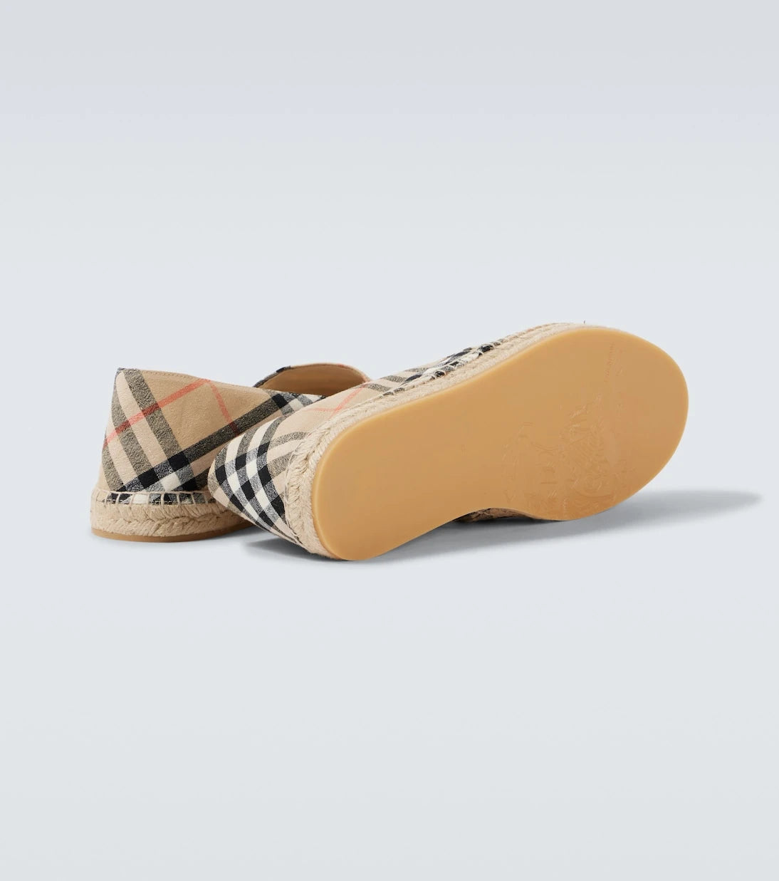 Burberry - حذاء إسبادريل بنقشة مربعات بربري