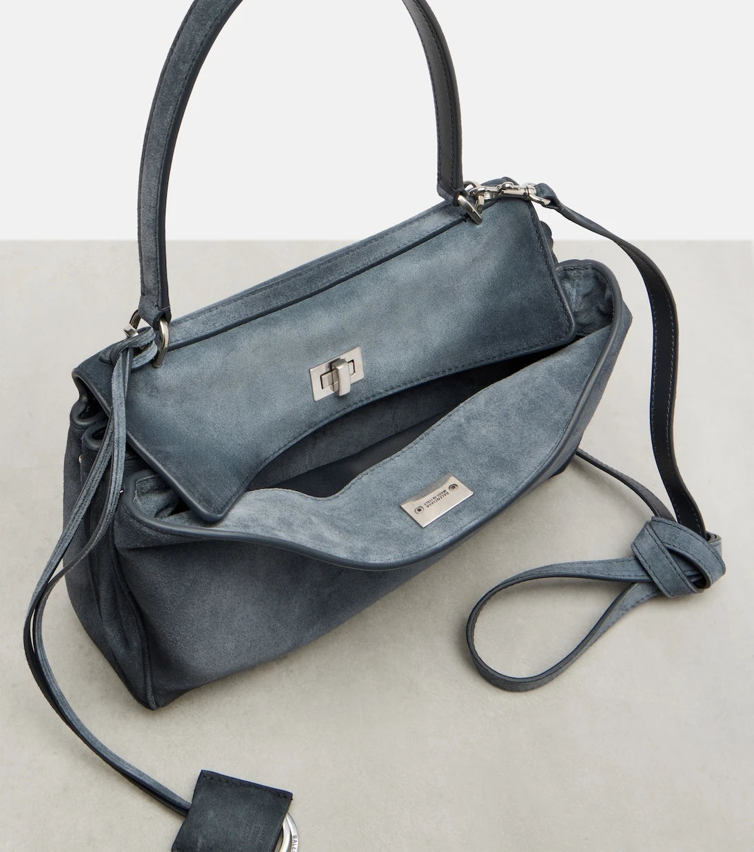 Balenciaga - حقيبة كتف Rodeo الصغيرة من الجلد السويدي