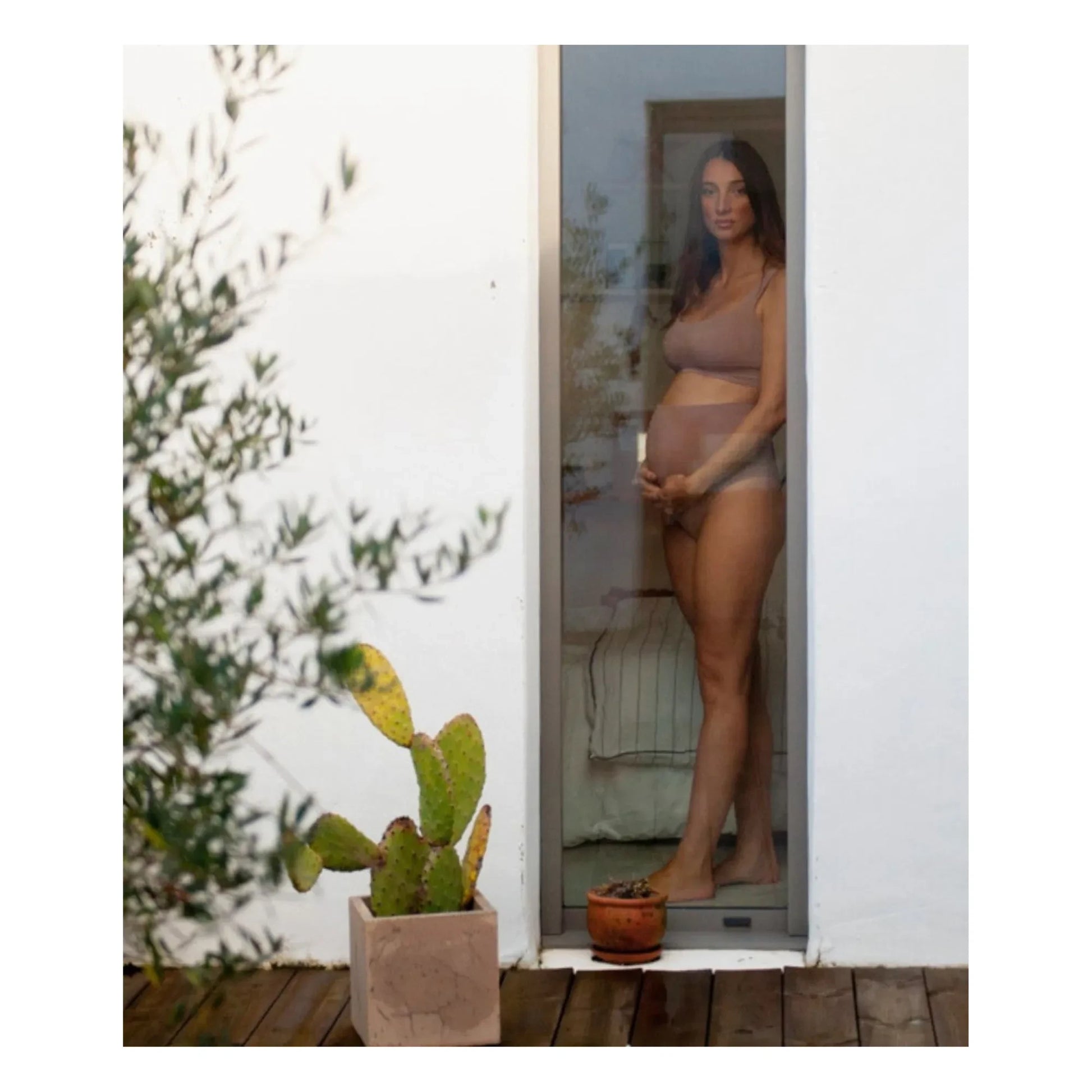 Mama Hangs - Everyday high-waisted panties | Terracotta