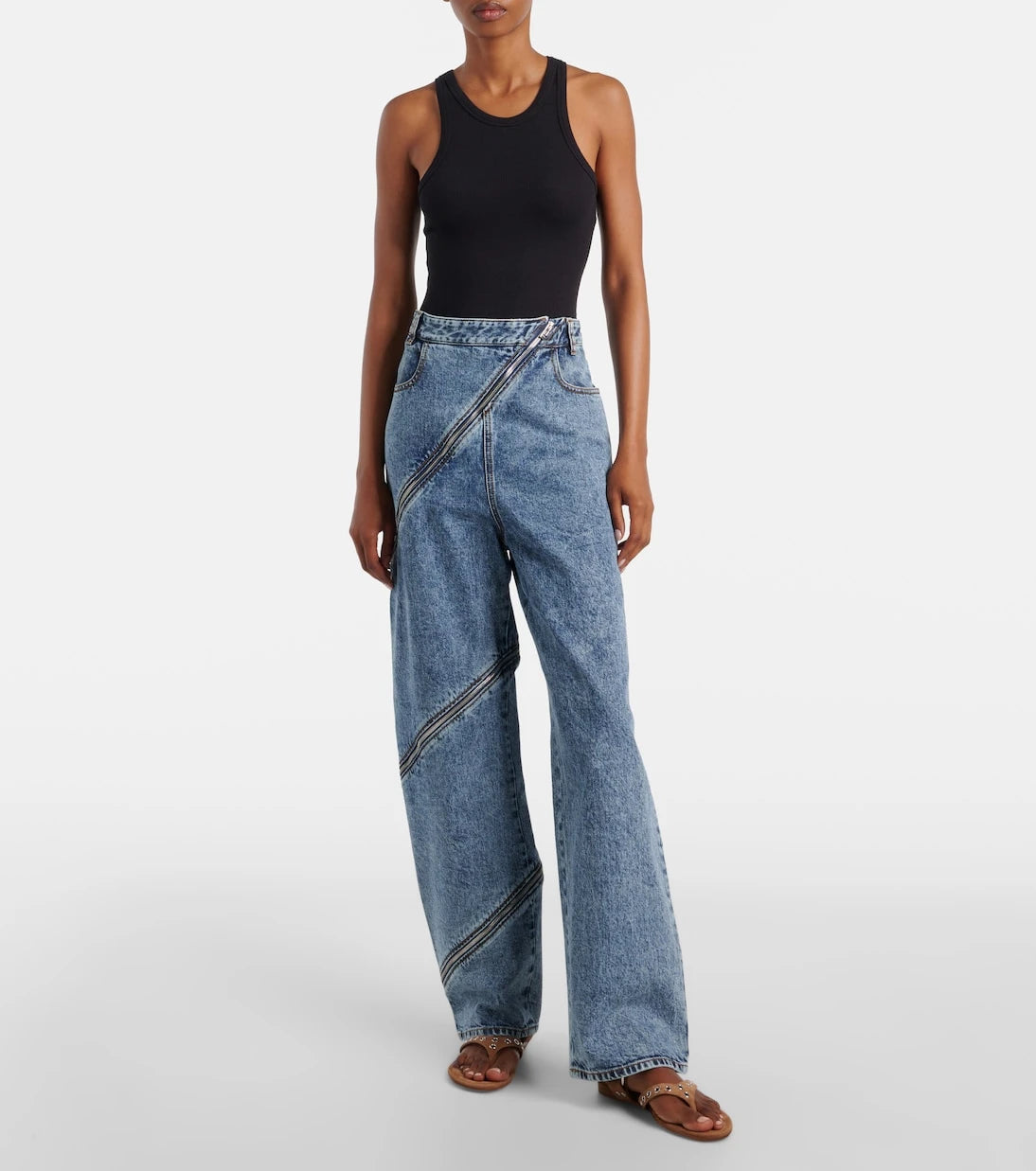 Alaïa - Biker zımbalı süet parmak arası sandalet