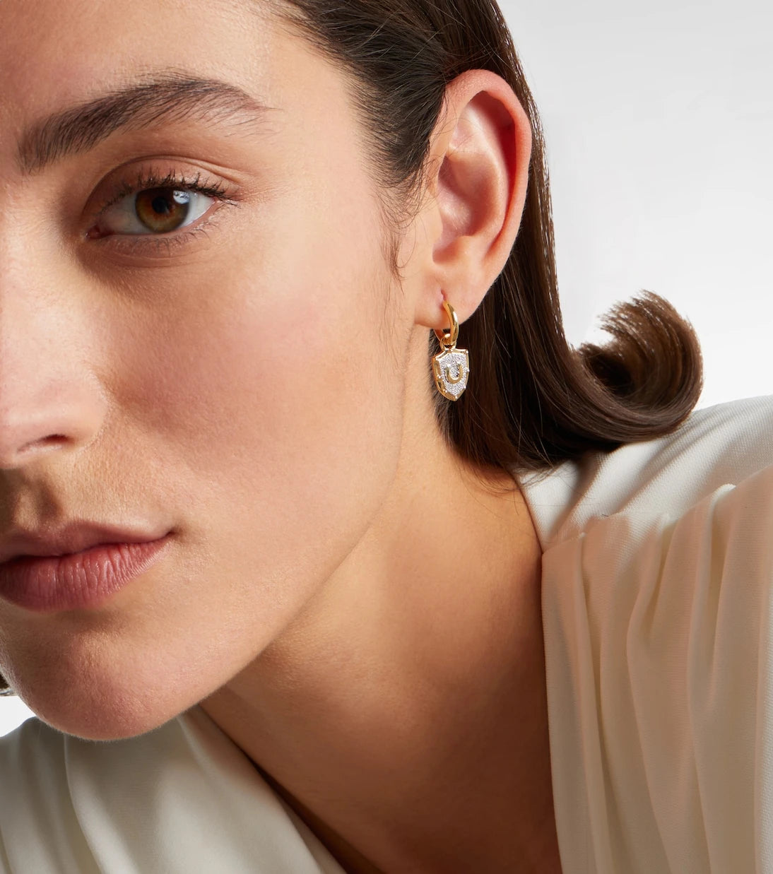 FoundRae - Protection Petite Chubby 18kt gold hoop earring with diamonds