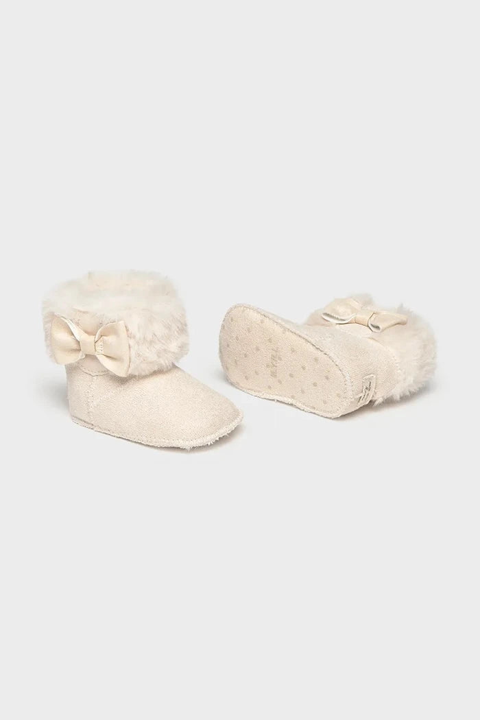 Mayoral Newborn обувки за бебе