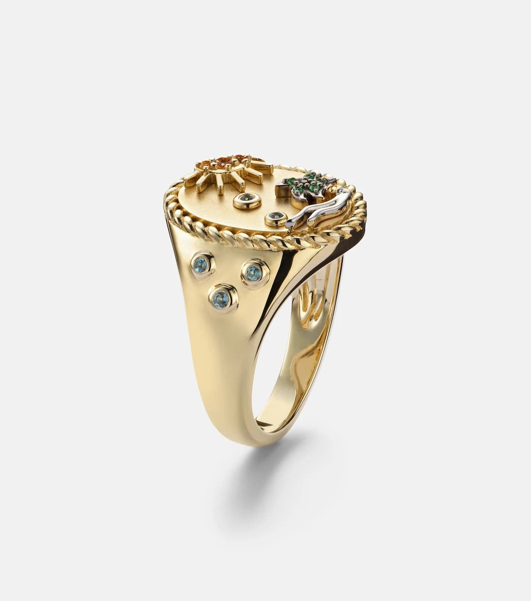 Yvonne Léon - La Plage 9kt gold ring with gemstones