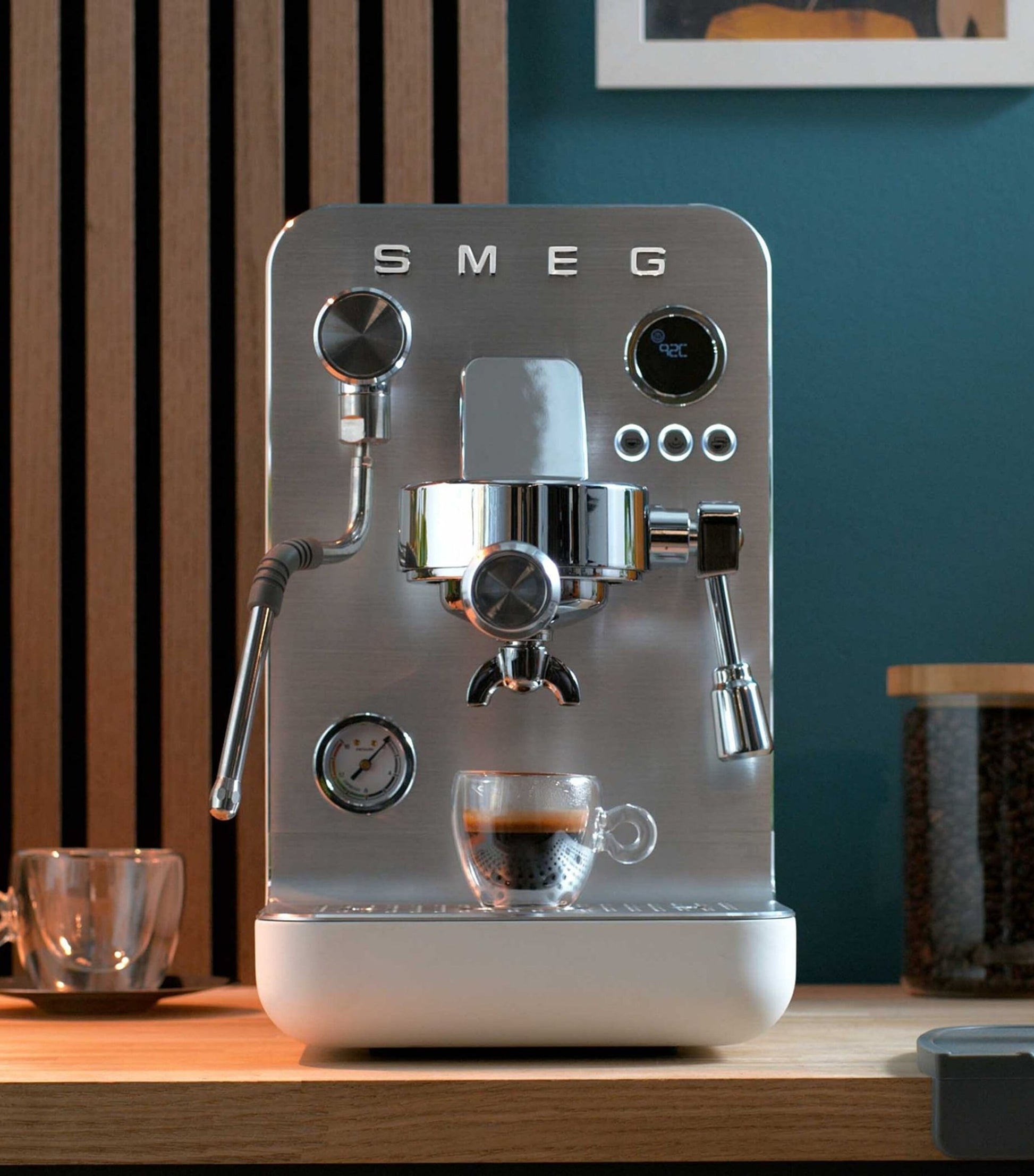 EMC02WHMUK Mini Pro Espresso Machine WHITE MATTE