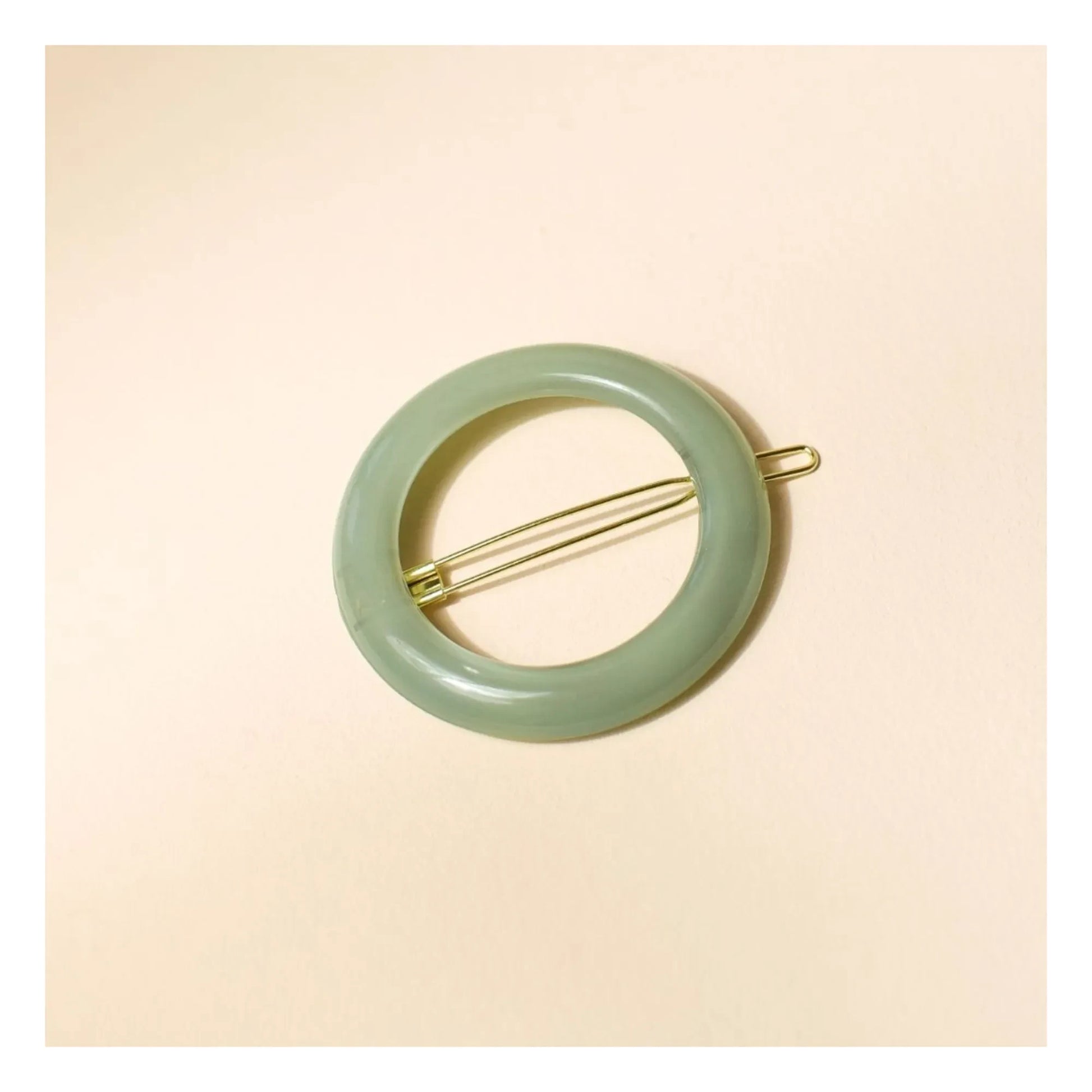 Bachca - Opaline round hair clip | Green water
