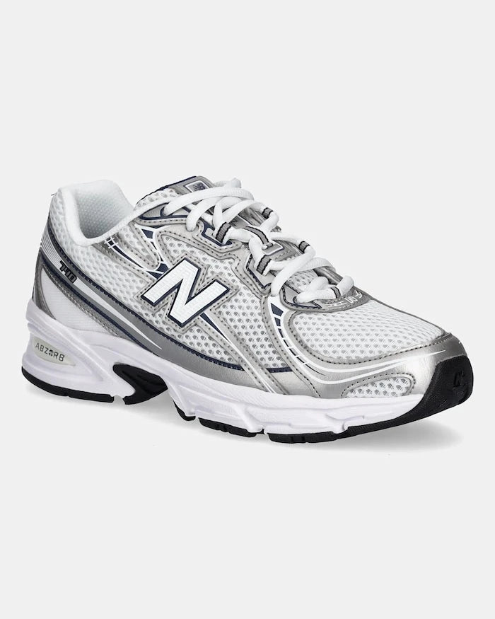 New Balance 740 Sneakers