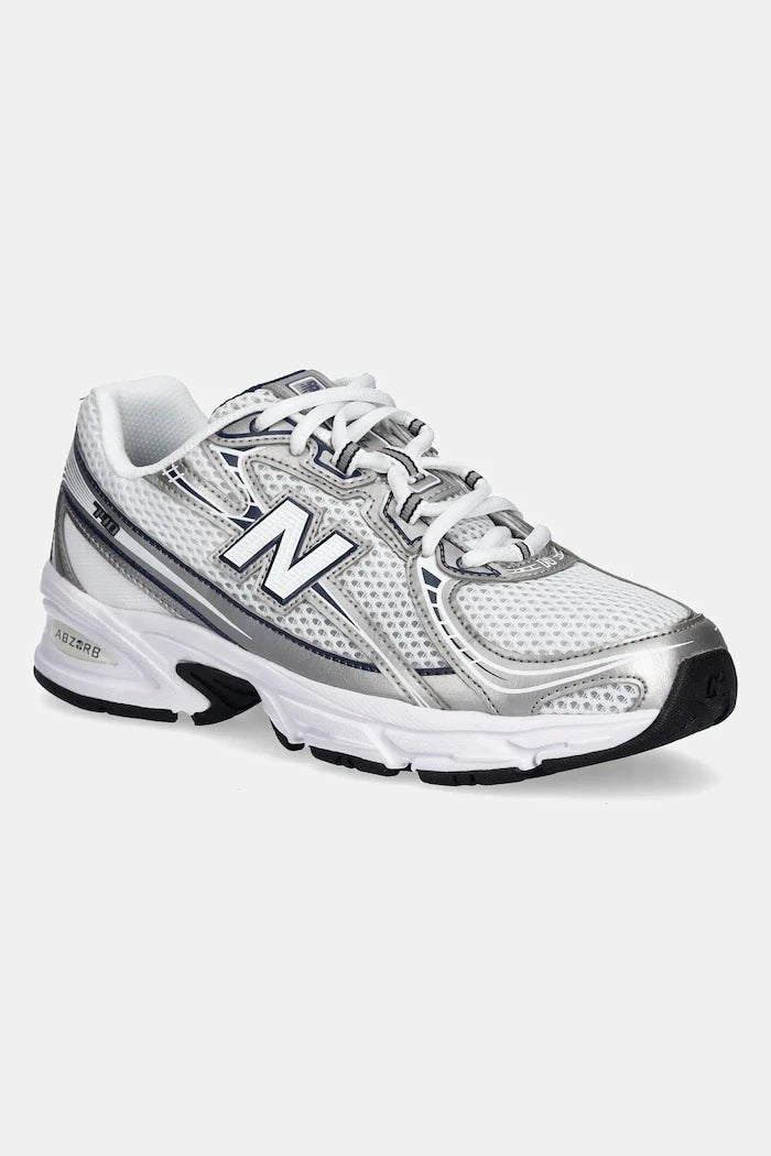 Маратонки New Balance 740