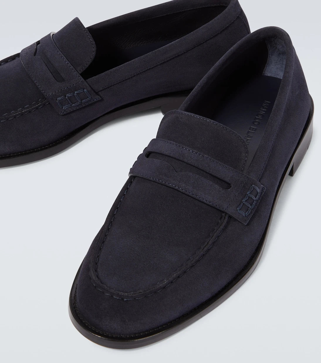 Manolo Blahnik - Perry suede penny loafers