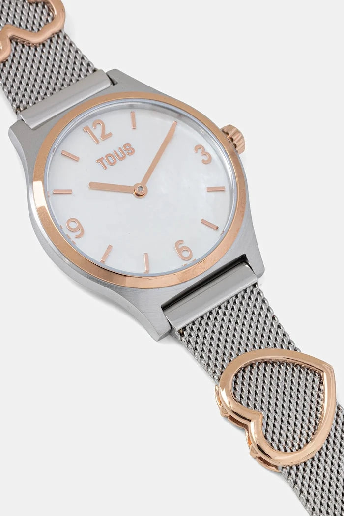 Tous Saat