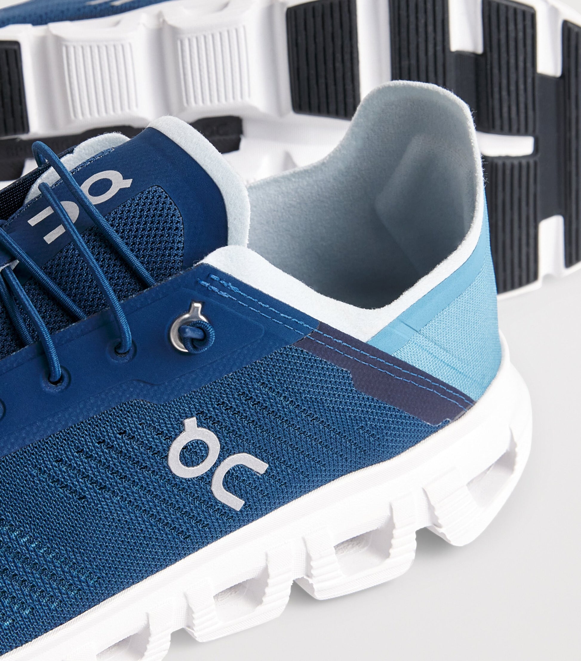 Cloud 6 Coast Trainers