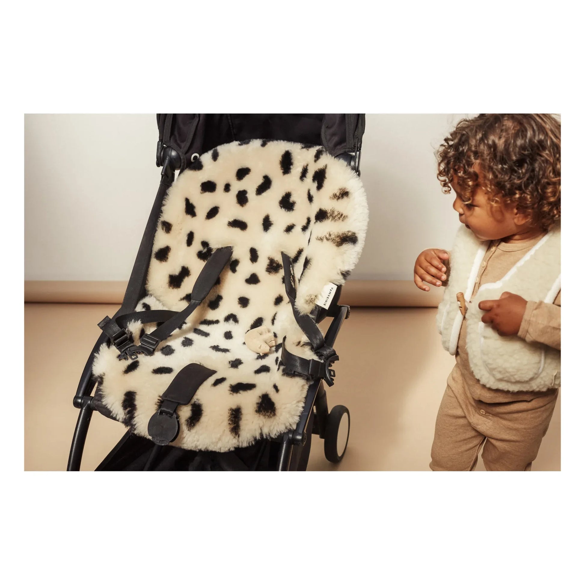 BINIBAMBA - Sheepskin Mat for Stroller or Moses Basket | Leopard