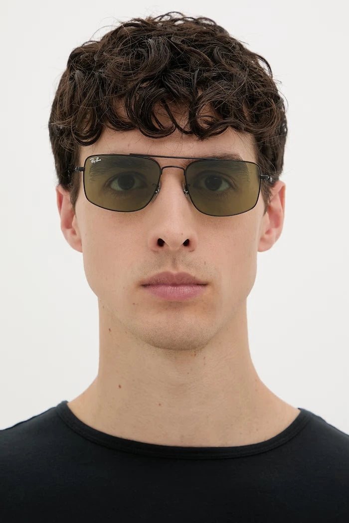 Ray-Ban