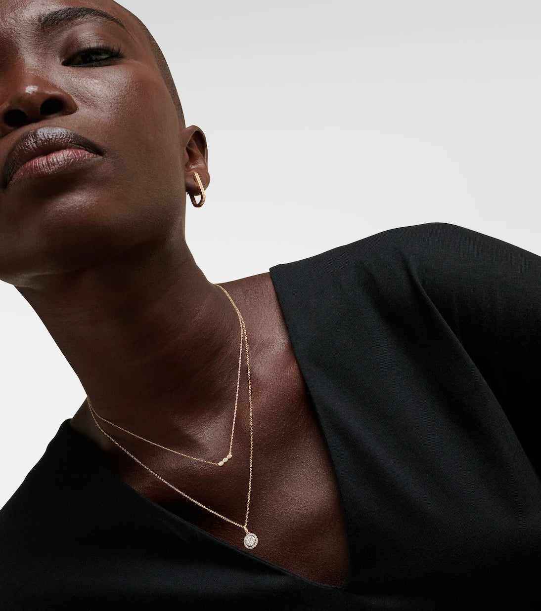 Stone and Strand - 10kt yellow gold necklace with diamonds