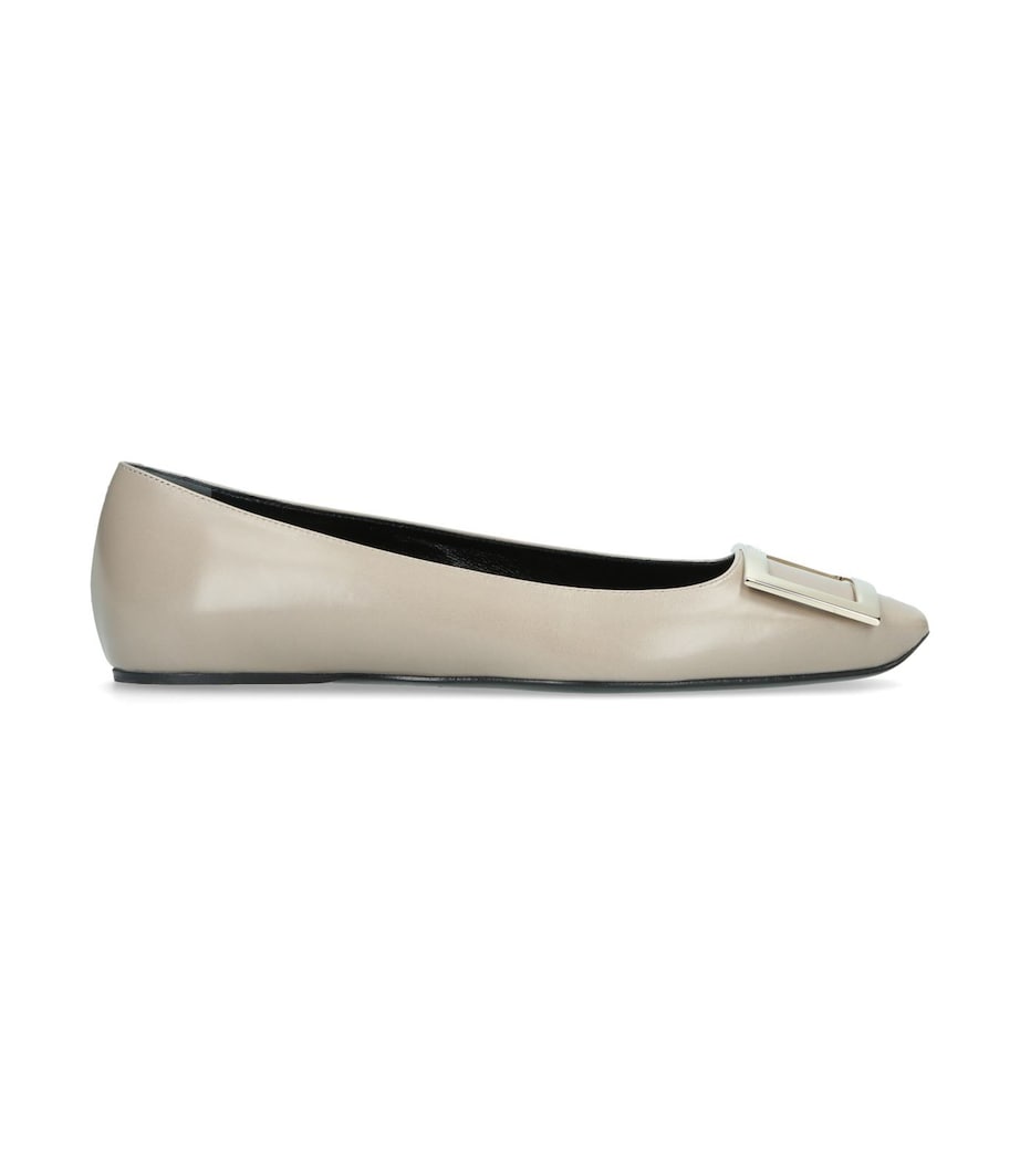 Roger Vivier Beige Leather Quadrata Trompette Flats