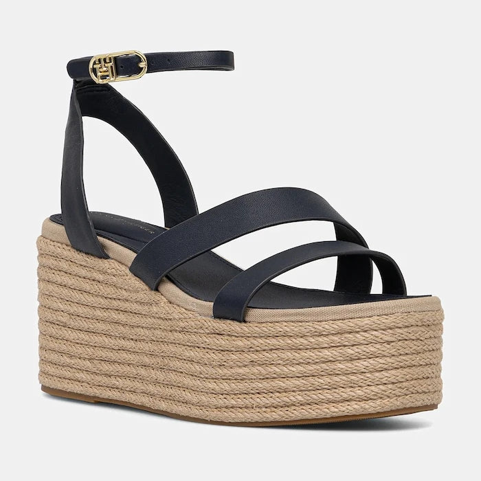 Кожени сандали Tommy Hilfiger ANKLE STRAP LEATHER PLATFORM