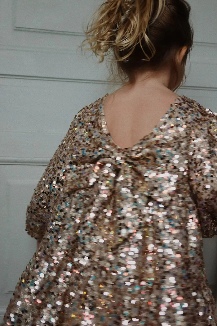 Детска рокля Konges Sløjd LILA SEQUINS BOW DRESS